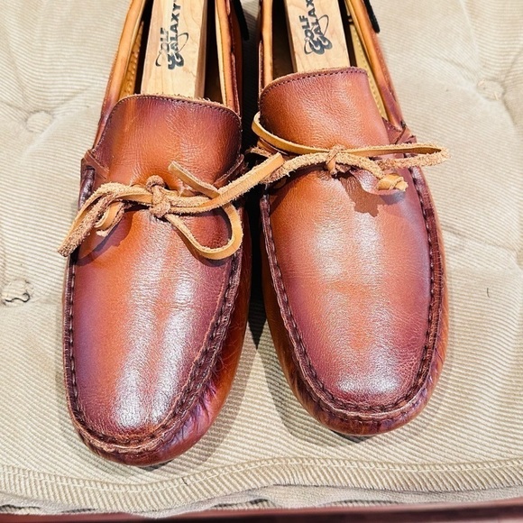 Saks Fifth Ave Mens Leather Driving Loafers. - Picture 4 of 14